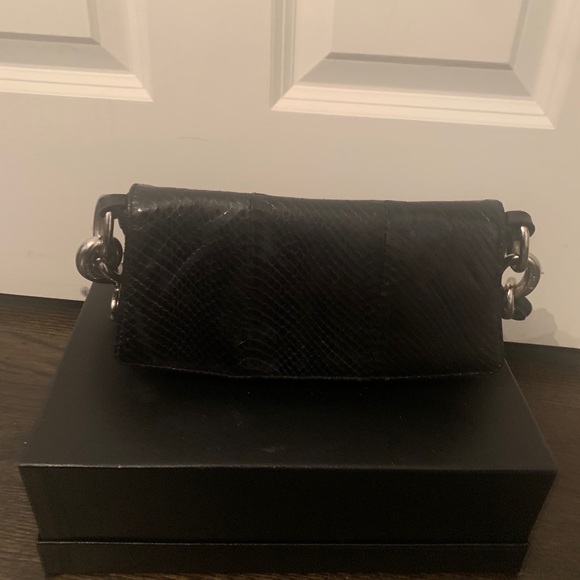 Handbag - Picture 7 of 7